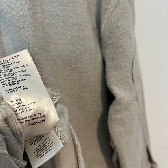 Free People Beige Gray Fleece Oversized Button Down Ruby Jacket Women's Size XS - Picture 7 of 7